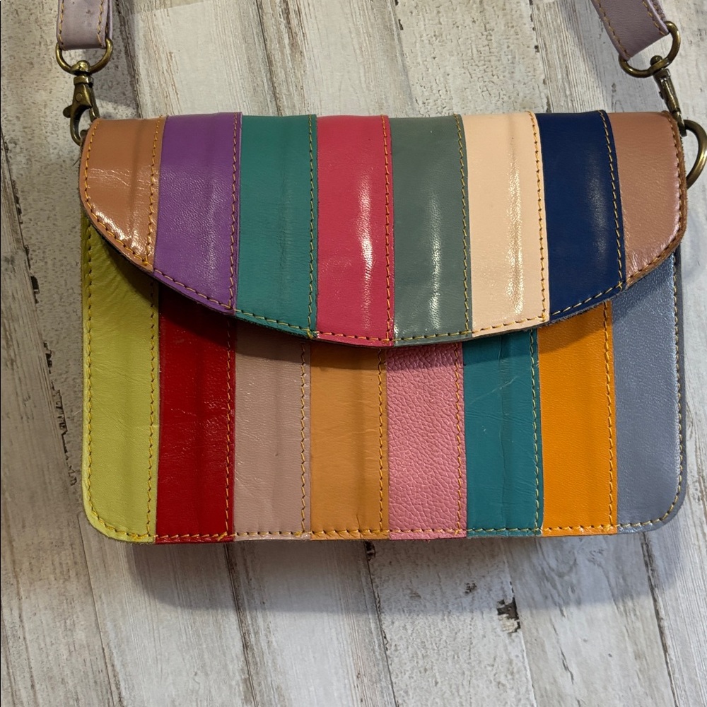 Colorful Striped Women's Bag - Picture 2 of 6